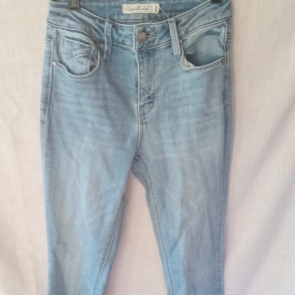 Anthropologie Unpublished Women's Jeans Raw Fringe Hem, 24